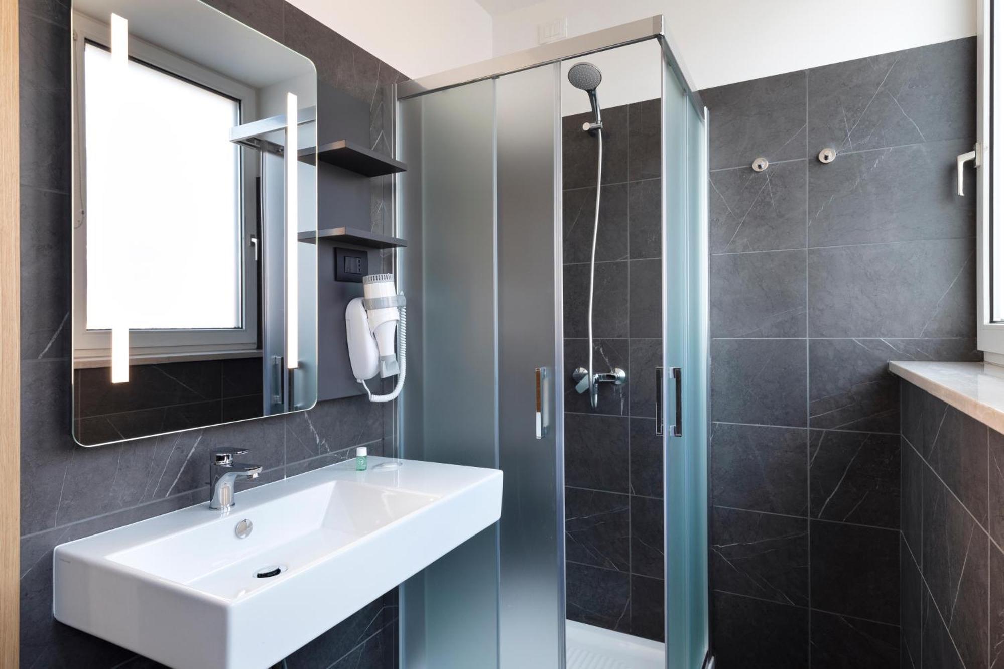 B&B Hotel Bolzano Eksteriør billede